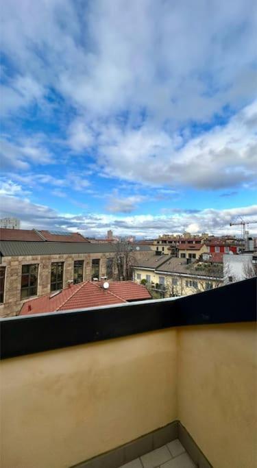 Sky-View Flat In Milan Apartment Bagian luar foto