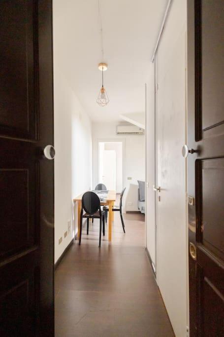 Sky-View Flat In Milan Apartment Bagian luar foto